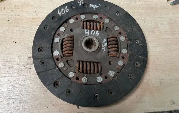 Clutch pressure plate