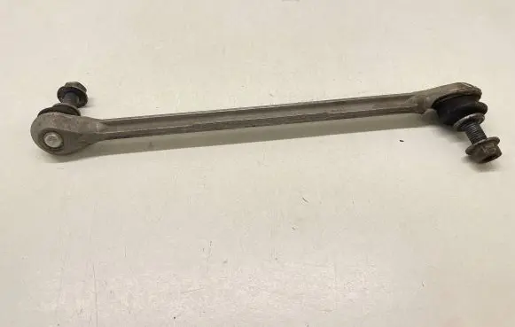 Front anti-roll bar/stabilizer link