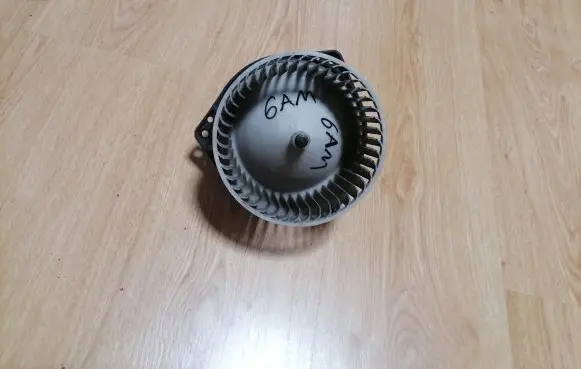 Honda Prelude Heater fan/blower 0B09030352
