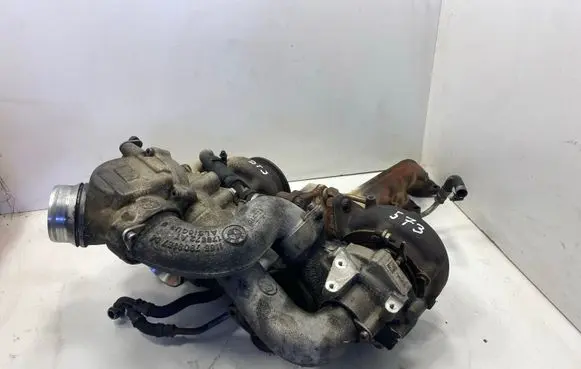 BMW 7 F01 F02 F03 F04 Turbo 7808165