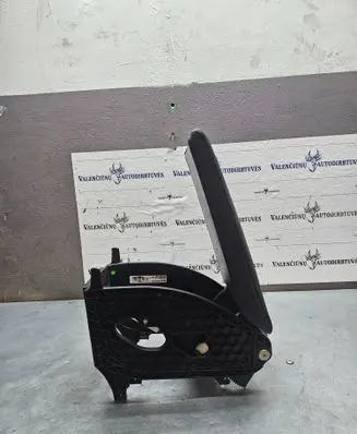 Skoda Superb B8 (3V) Armrest 3V0864207
