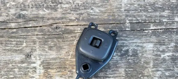 Mazda 626 Wing mirror switch
