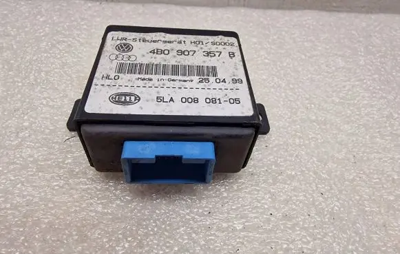 Audi A8 S8 D2 4D Light module LCM 4B0907357B 5LA00808105