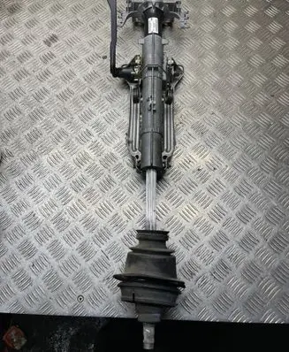 BMW 3 E90 E91 Steering wheel axle 6786891