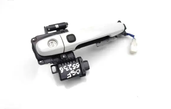 Toyota Auris 150 Front door exterior handle