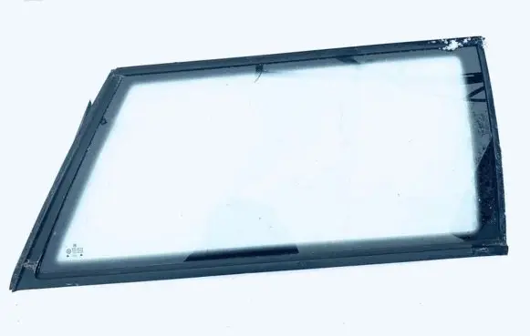 Rear side window