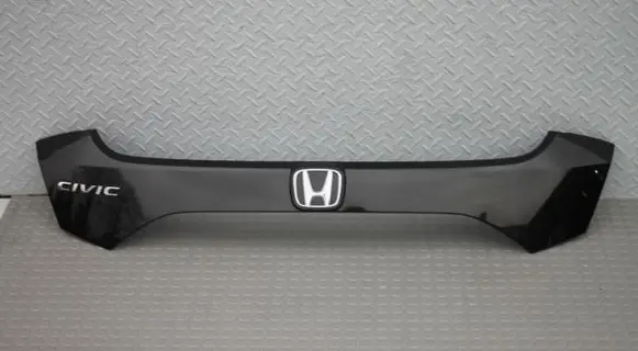 Honda Civic X Tailgate trim NH731P