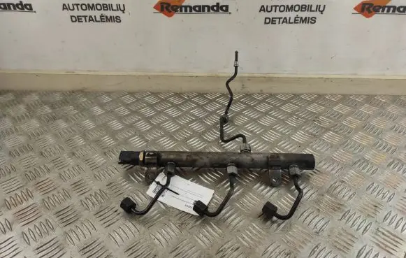 Mercedes-Benz E W211 Fuel main line pipe A6420700695