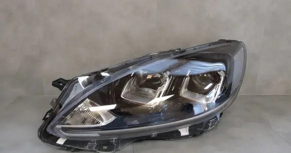 Ford Kuga III Headlight/headlamp LV4B13W030AK 90187818 9018781804R1