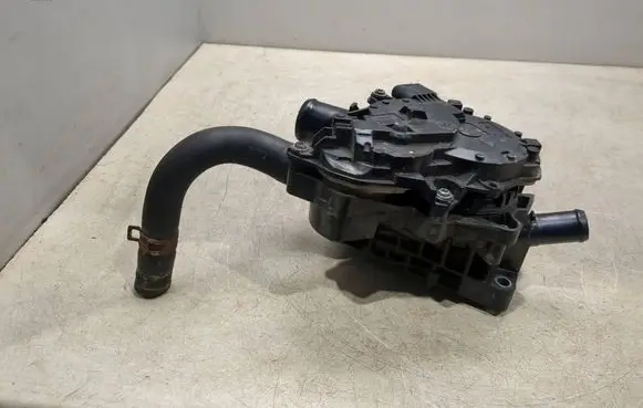 Thermostat/thermostat housing