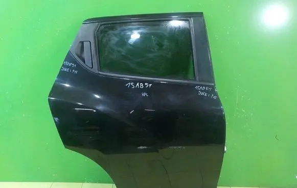 Nissan Juke I F15 Rear door PRAWE