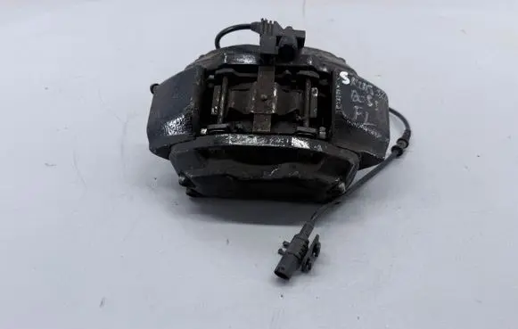 Mercedes-Benz S W220 Front brake caliper