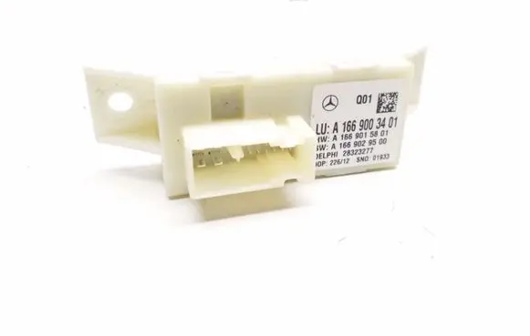 Mercedes-Benz C W204 Light module LCM A1669003401