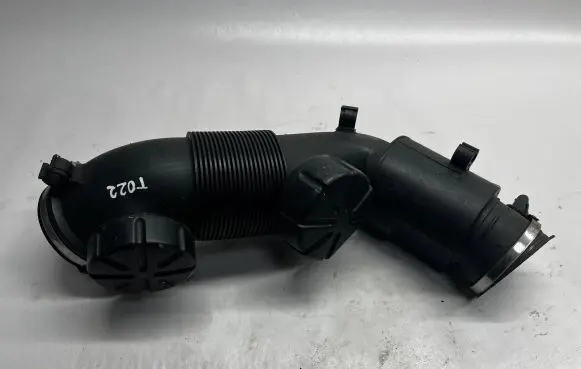 Audi A8 S8 D4 4H Air intake duct part 4H0129616M