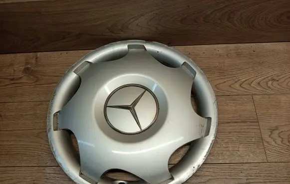 Mercedes-Benz C W203 R16 wheel hub/cap/trim A2034010324 SP3960