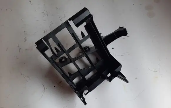 Audi A8 S8 D4 4H Fuse box cover 8K1971845