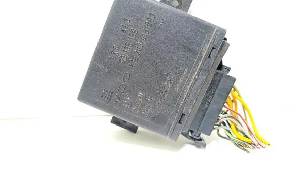 Opel Zafira A Light module LCM 09135156