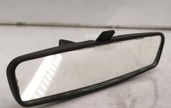 Suzuki Grand Vitara II Rear view mirror (interior) 011083