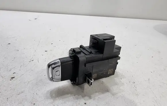 Audi A4 S4 B8 8K Ignition lock 8K0909131D 430104 5114000550427001