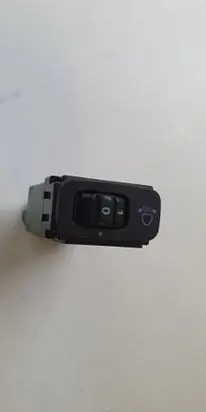 Mitsubishi Outlander Light switch