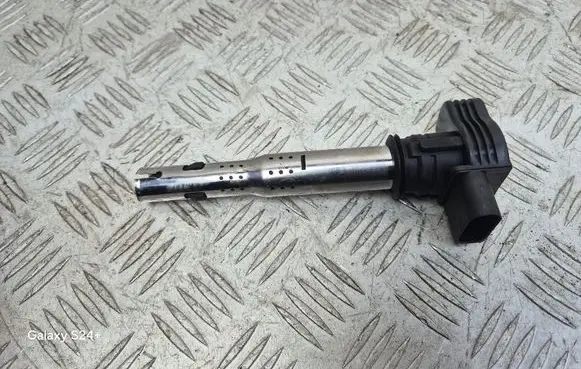 High voltage ignition coil
