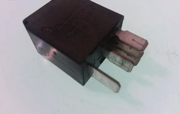 Volvo V70 Other relay 9441161