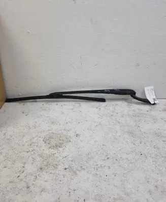 Audi A4 S4 B6 8E 8H Front wiper blade arm