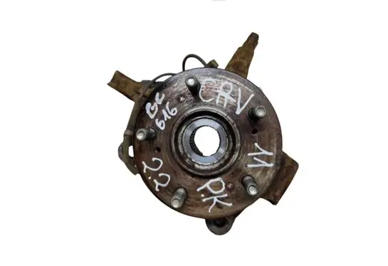 Honda CR-V Front wheel hub