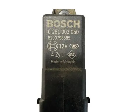 Nissan Qashqai Glow plug pre-heat relay 8200798585 0281003050