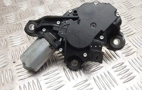 Nissan Qashqai+2 Rear window wiper motor 0390201820 28710JD000