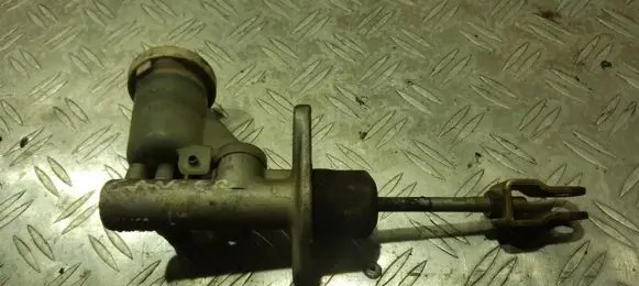 Mitsubishi Carisma Clutch master cylinder