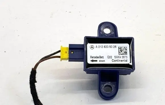 Mercedes-Benz E W212 Airbag deployment crash/impact sensor A2128205026