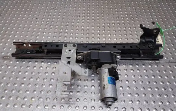 BMW X5 E53 Seat adjustment motor S18031703 0130002619