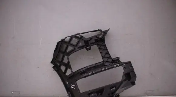 Volkswagen Multivan T6 Front bumper mounting bracket Vgurdbjyefghg