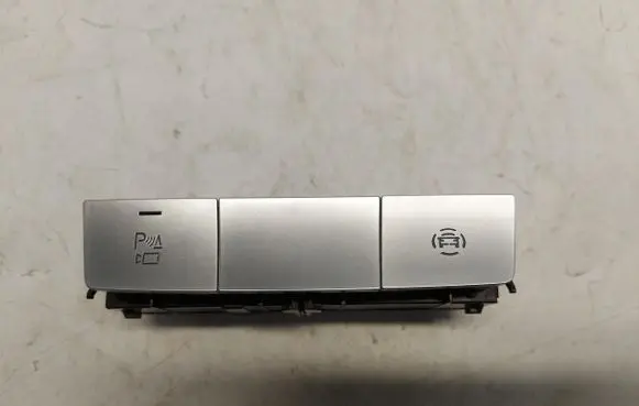 Fog light switch