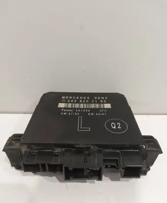 Mercedes-Benz C W203 Door control unit/module 2038202185 351369