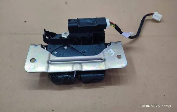 BMW X4 F26 Tailgate/trunk/boot lock/catch/latch 739763003