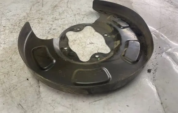 Hyundai i10 Rear brake disc plate dust cover 