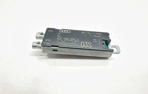 Audi A6 Allroad C6 Aerial antenna amplifier 4F9035225A