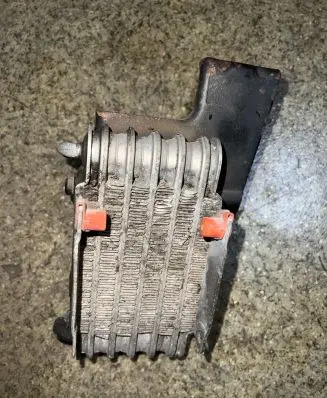 BMW 5 E39 Fuel cooler (radiator) 13322247411 H129623000