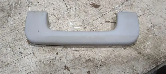 Audi A4 S4 B7 8E 8H Front interior roof grab handle 8E0857607