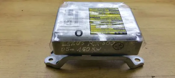 Lexus RX 300 Airbag control unit/module 8917048060 1523006411