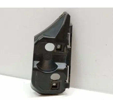 Volvo V50 Front bumper mounting bracket 30655874
