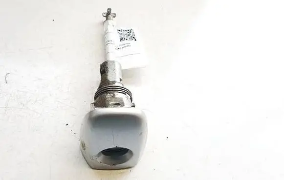 Toyota Avensis T270 Front door lock (next to the handle) N0503367