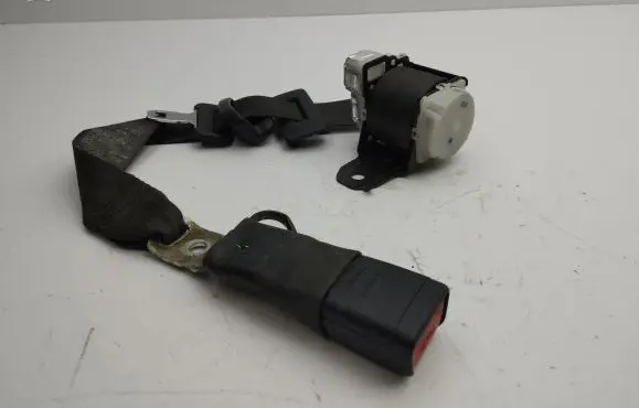 Lexus GS 300 350 430 450H Middle seatbelt (rear) 7E5860
