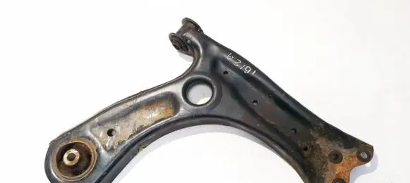 Skoda Fabia Mk3 (NJ) Front lower control arm/wishbone 6r0407152f