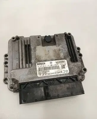 Alfa Romeo 159 Engine control unit/module 51795850 0281012146 5234A3CBA