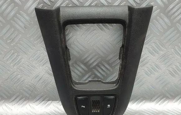 Opel Zafira C Gear shifter surround trim plastic 13293509 1025708