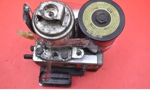 Toyota Prius (XW30) ABS Pump 44510-47050