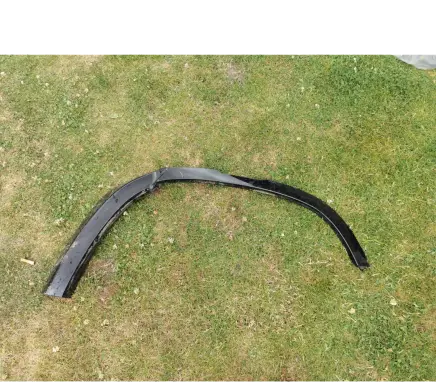 Land Rover Defender Rear arch trim L8b2-290E23-BB